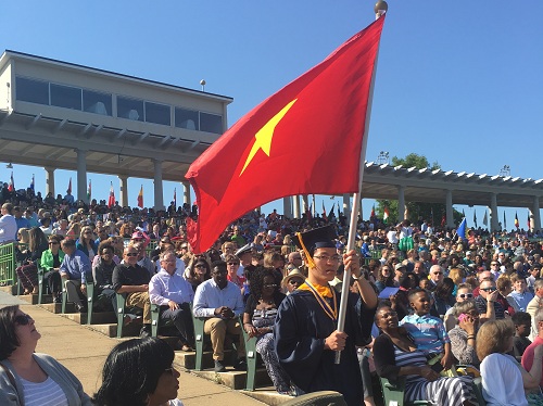 Kỳ thủ Lê Quang Liêm bật mí cách giành hai tấm bằng xuất sắc ở Mỹ